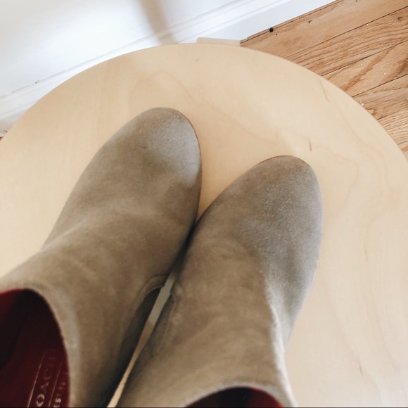 Coach Honey Booties - Picture 2 of 3